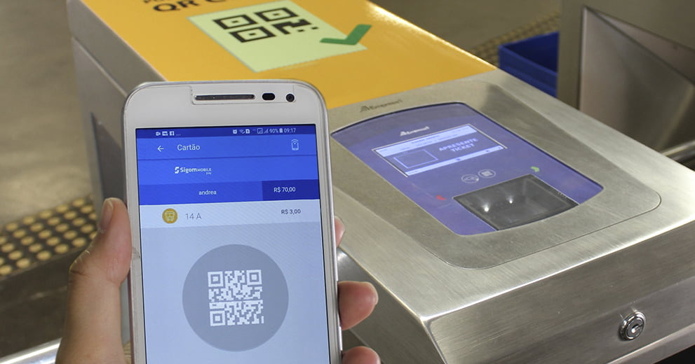 <strong>Mobile</strong>
